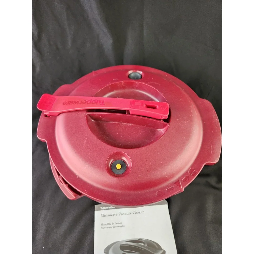 Tupperware Microwave Pressure Cooker 3 Qt/3L with Lid Burgundy Steam Pot